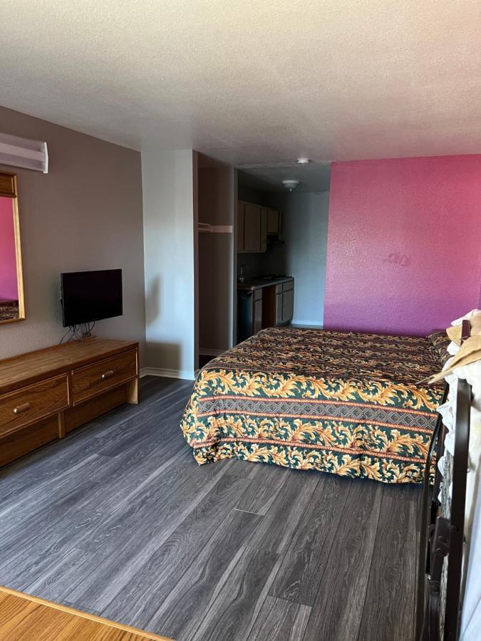 Country Inn Motel Сан-Антонио Экстерьер фото