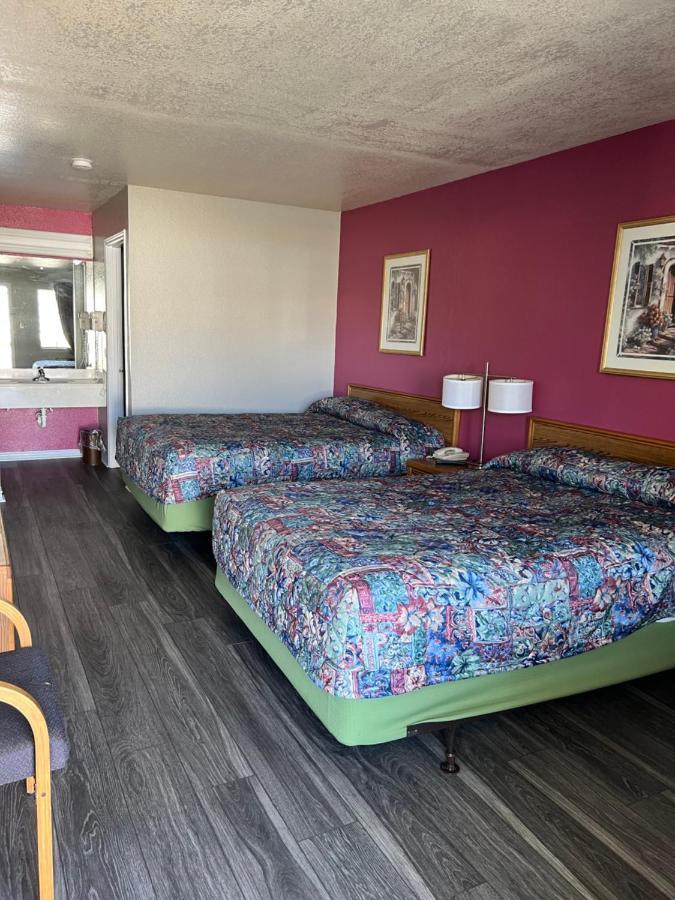 Country Inn Motel Сан-Антонио Экстерьер фото